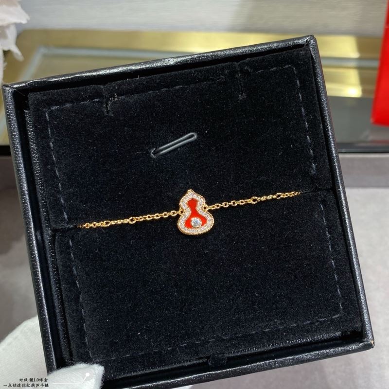 Qeelin Bracelets - Click Image to Close